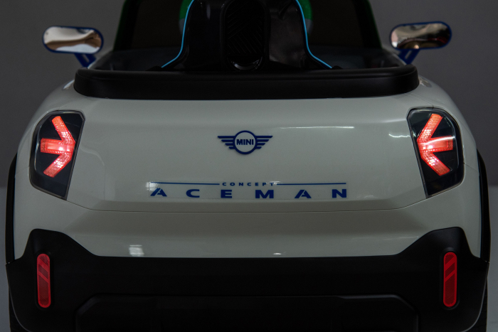 Masinuta electrica Premier Mini Concept Aceman, 12V, roti cauciuc EVA, scaun piele ecologica, alb [37]