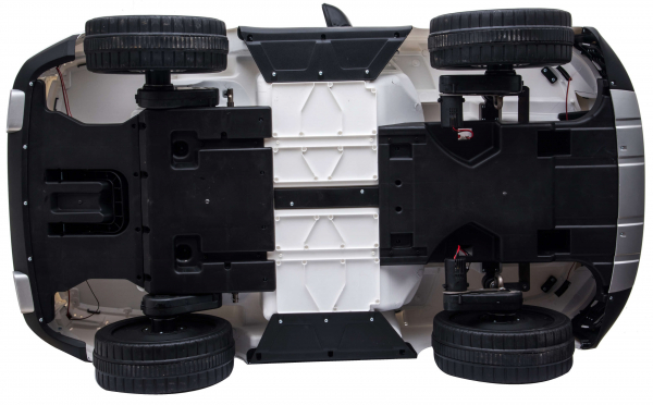 Masinuta electrica Premier Range Rover Vogue HSE, 12V, 2 locuri, roti cauciuc EVA, scaun piele ecologica, alb [31]