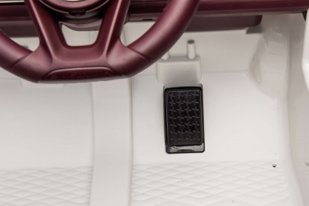 Masinuta electrica 4x4 Premier Bentley Bacalar, 12V, roti cauciuc EVA, scaun piele ecologica, alb [27]