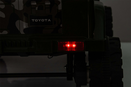 Masinuta electrica Premier Toyota FJ Cruiser, 12V, roti cauciuc EVA, scaun piele ecologica, camuflaj [16]