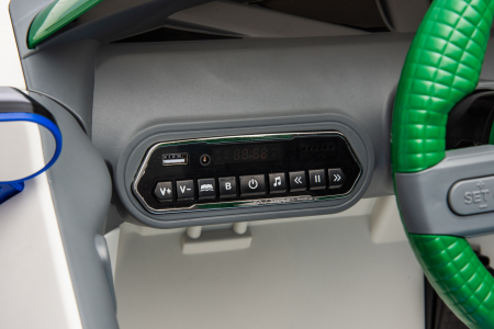 Masinuta electrica Premier Mini Concept Aceman, 12V, roti cauciuc EVA, scaun piele ecologica, alb [33]