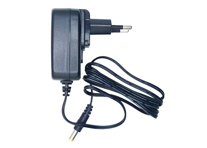 Materiale de conectare pentru tabla electronica de turneu USB-C (prima din serie) [10]
