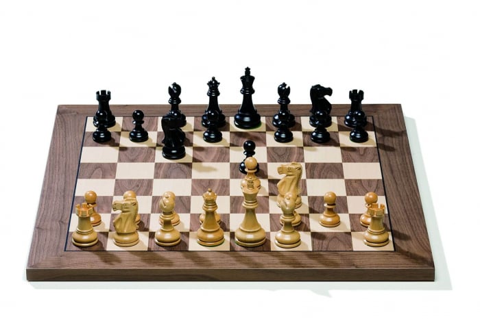 Piese de sah electronice din lemn Classic [4]