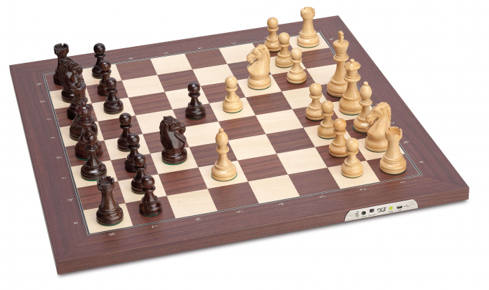 Piese de sah electronice din lemn Royal [4]