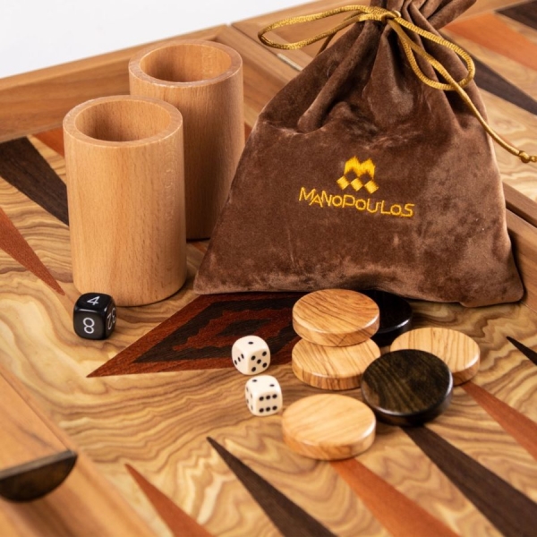 Set joc table backgammon in stil militar-48×50 cm Backgammon reduceri cadouri de Mos Nicolae & Mos Crăciun 2021