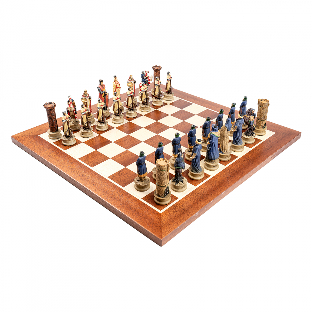 Set sah cu piese tematice Cruciatii si tabla de mahon [4]
