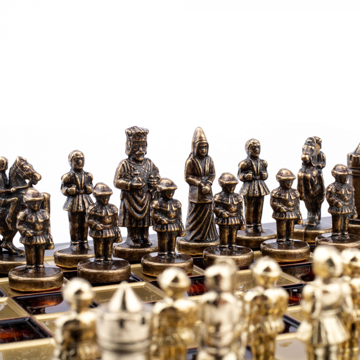 Set sah piese si tabla din metal - Imperiul Bizantin ( rosu) [2]