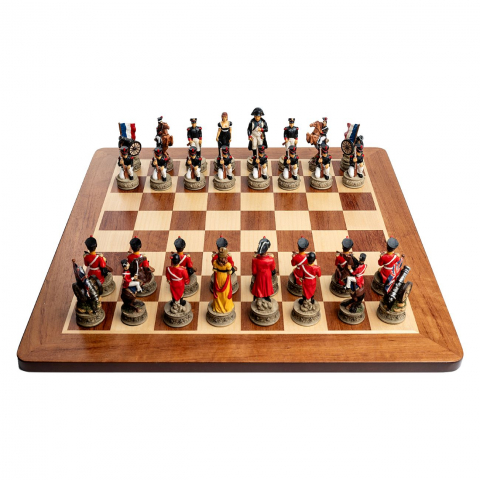 Seturi Sah Tematice - Set sah cu piese tematice Batalia de la Waterloo cu tabla de Padauk