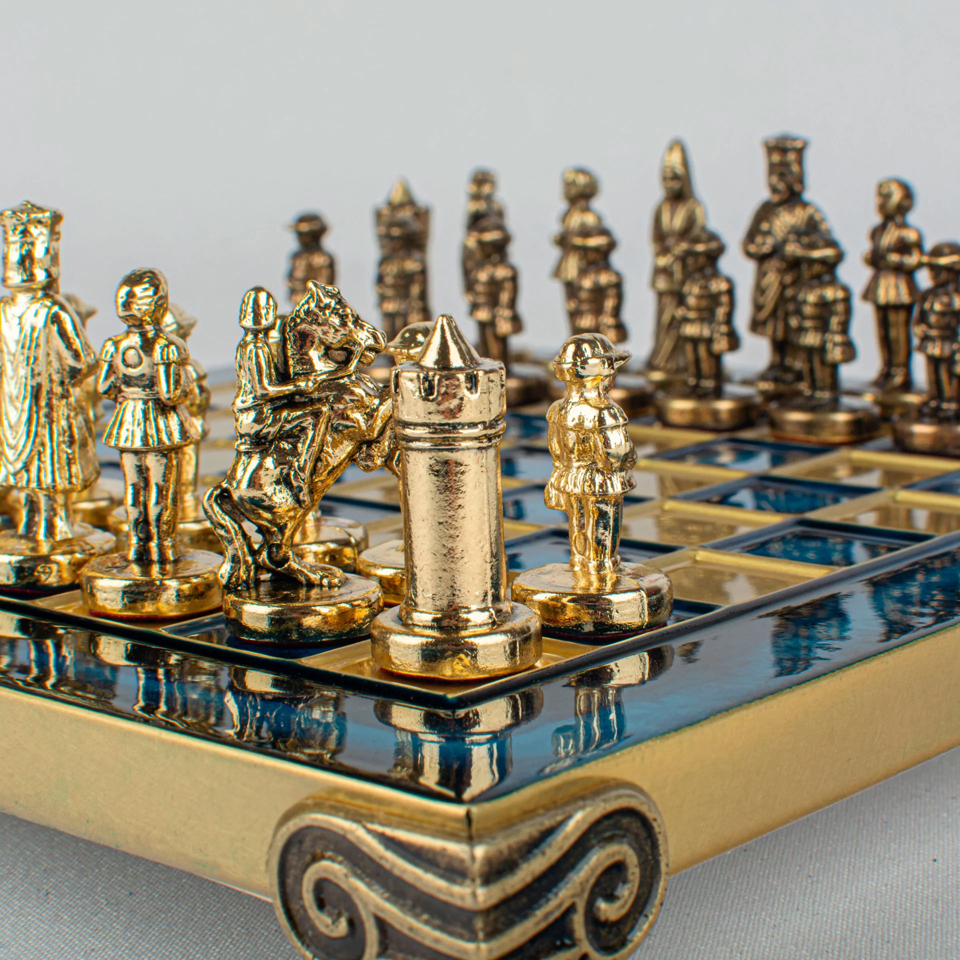 Set sah piese si tabla din metal - Imperiul Bizantin( albastru) [7]