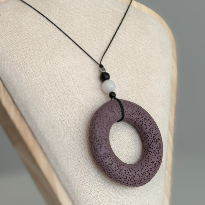 Colier aromaterapie reglabil cu Obsidian, Cuart roz, Hematit si Lava - Inner Circle [3]