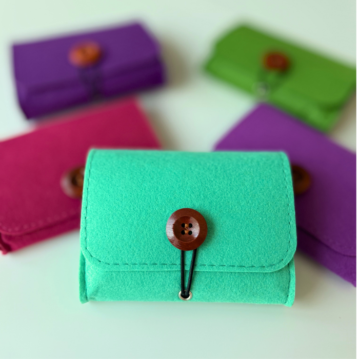 Portofel din fetru turcoaz pentru uleiuri esentiale [5]