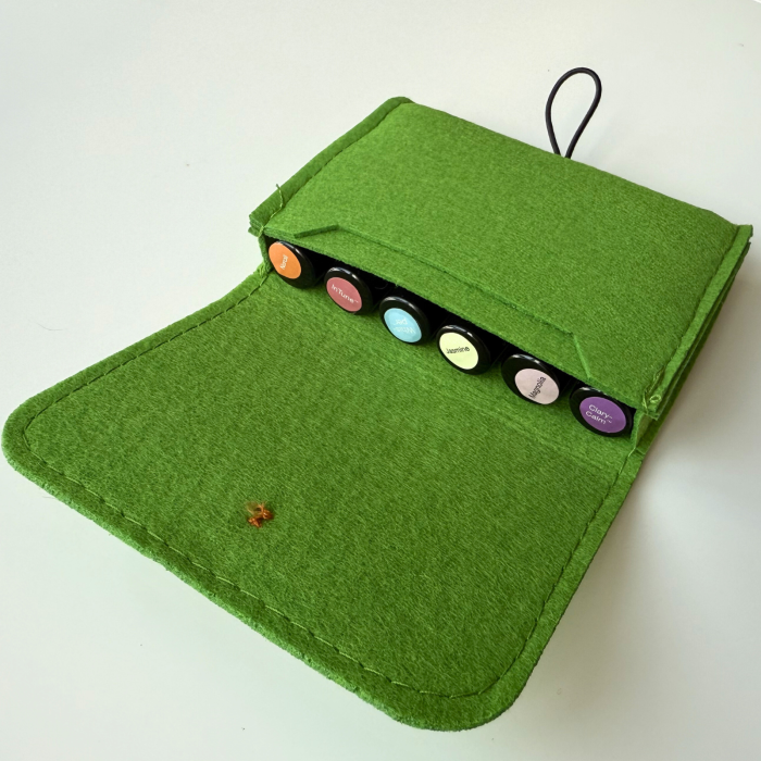 Portofel pentru uleiuri esentiale din fetru verde [3]