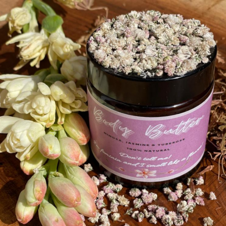 Cosmetice - Unt de corp "I am Feminine"