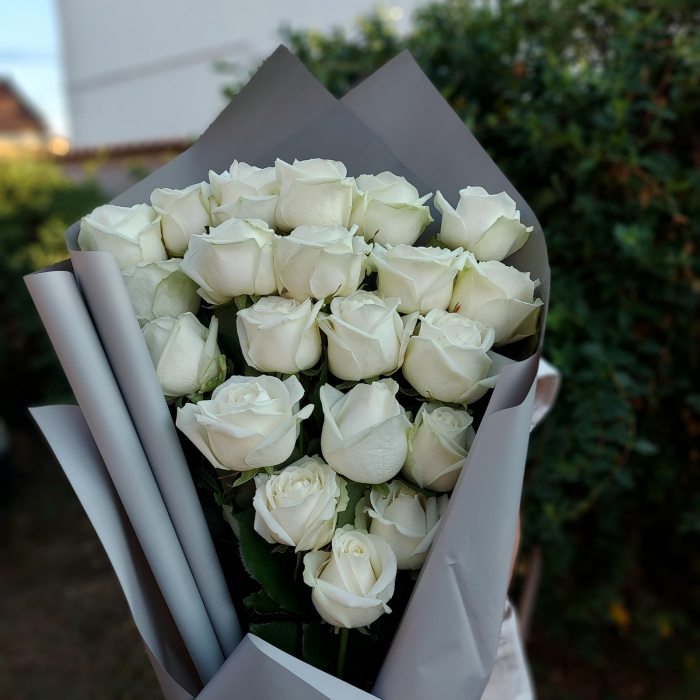 Buchet 21 trandafiri albi [4]