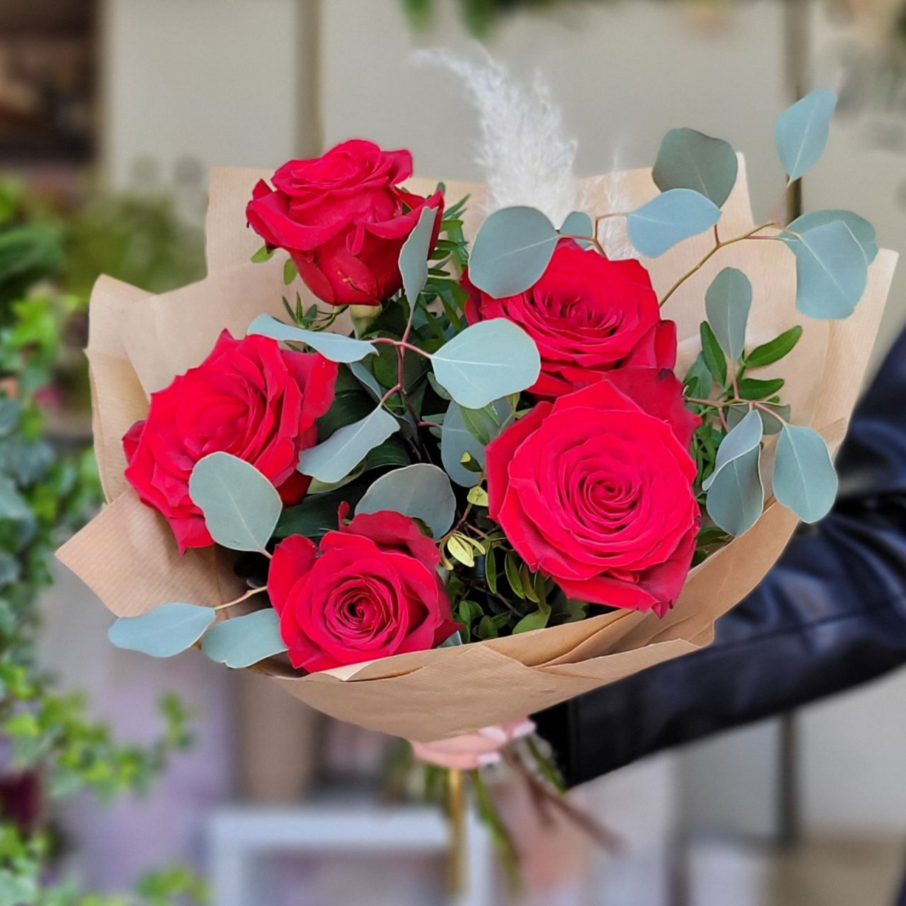 Buchet cu 5 trandafiri [3]