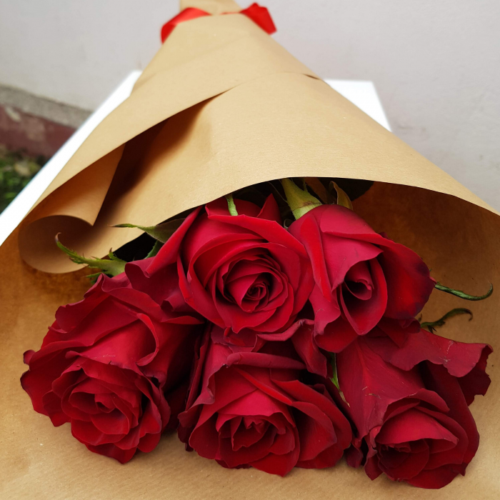 Buchet trandafiri cu ursulet si ciocolata [3]