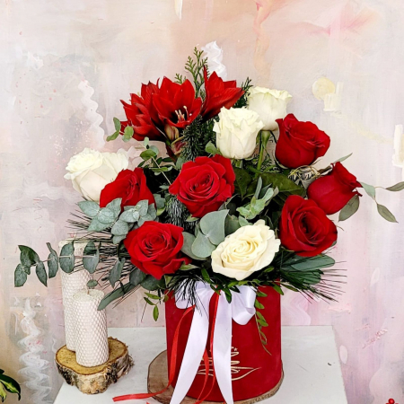 Aranjament de iarnă cu trandafiri [1]