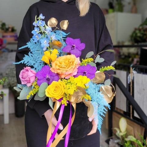 La mulți ani! - Aranjament cu Orhidee Vanda