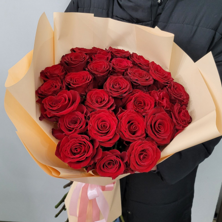 Buchet 25 trandafiri roșii [1]