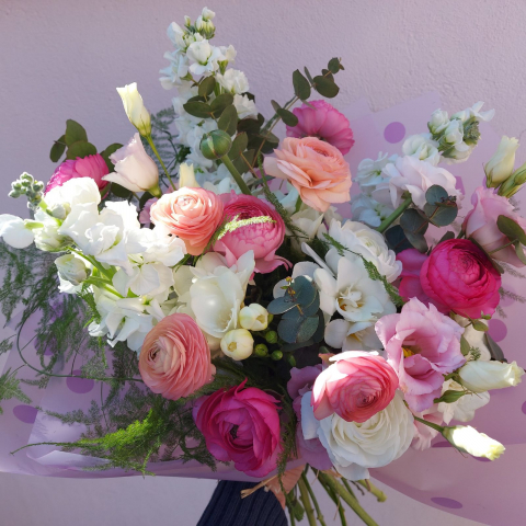 Buchet cu matthiola și ranunculus [1]