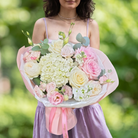 Buchete cu flori - Buchet Soft Blush