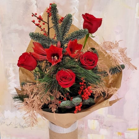 Buchete mixte de flori - Buchet cu trandafiri și amarilis