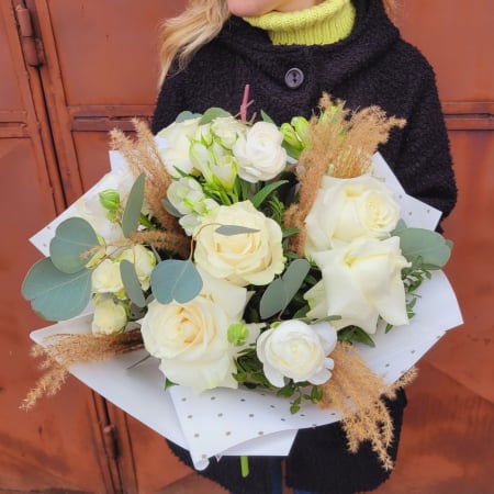 Buchet White Flowers