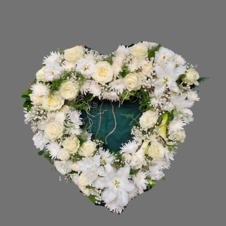 Coroana funerara inimă cu flori albe [1]