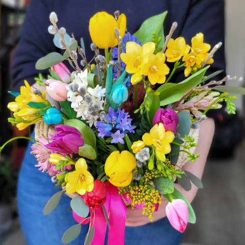 Coșuleț cu flori de primăvară [1]