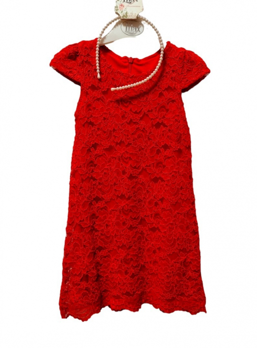 Rochie din dantela rosie si coronita cu perlute [1]