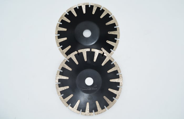 Disc diamantat concav pentru granit  180mm [2]