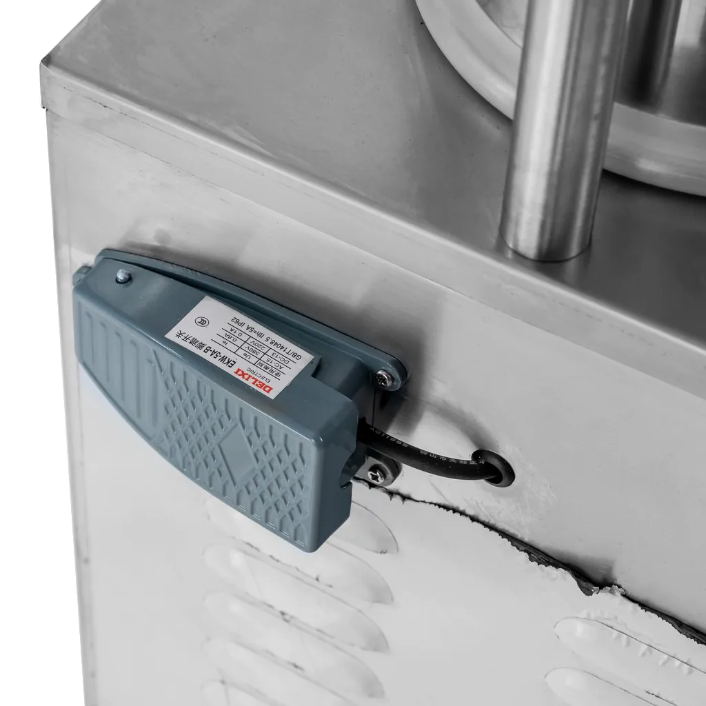 Masina de umplut carnati hidraulica 15L, 300kg/h, 750W [6]