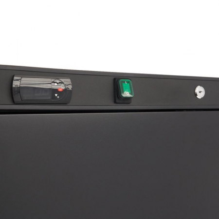 Frigider 600 litri negru cu 4 rafturi reglabile si racire uniforma [1]