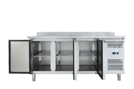 Masa congelare inox cu 3 usi si rebord, 417 litri, GN1/1, -18-22°C FORCOLD [1]