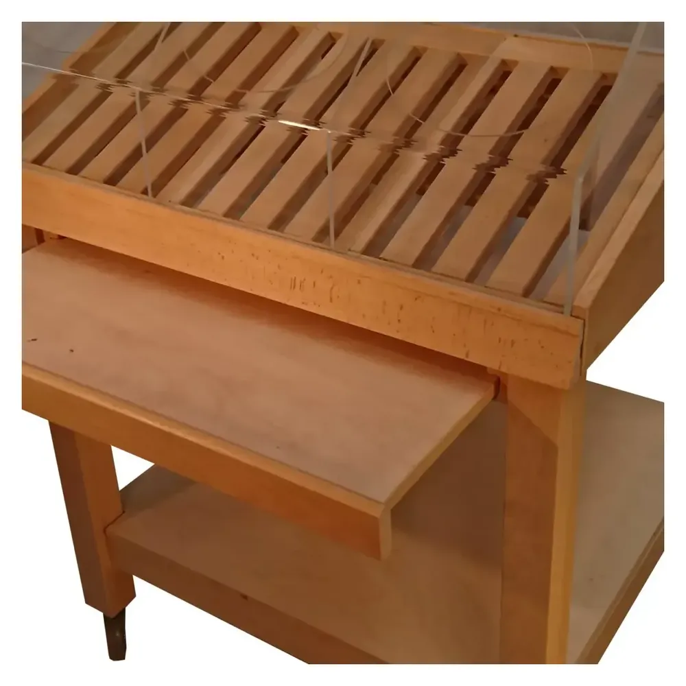 Raft expunere paine, cu orificiu 124cm [2]