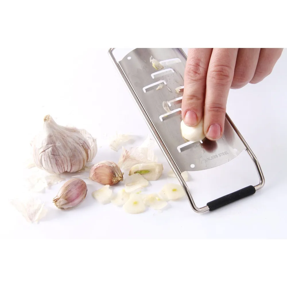 Razatoare inox pentru raziure, 65x135 mm, maner PP [1]