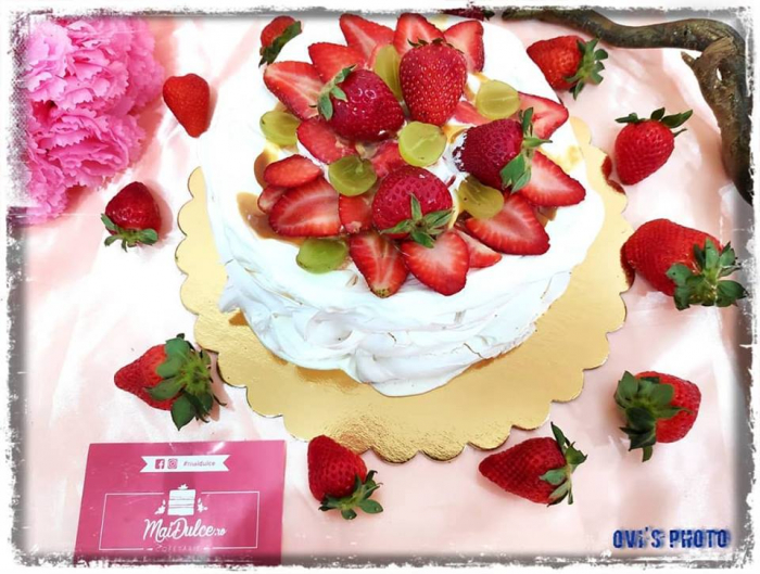 Tort Pavlova [7]