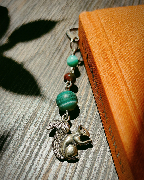 semn de carte Amarilla [2]