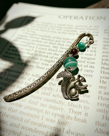 SEMNE DE CARTE - semn de carte Amarilla