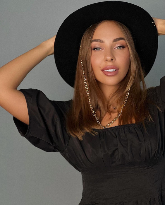 Palarie Neagra Handmade cu bentita si lant si accesoriu la alegere [14]