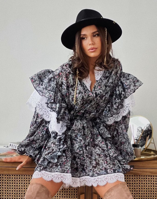 Palarie Neagra Handmade cu bentita si lant si accesoriu la alegere [15]