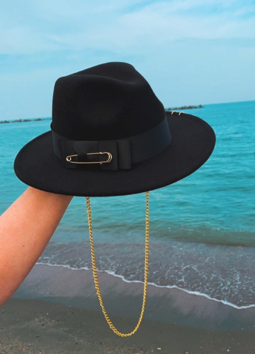 Palarie Neagra Handmade cu bentita si lant si accesoriu la alegere [5]