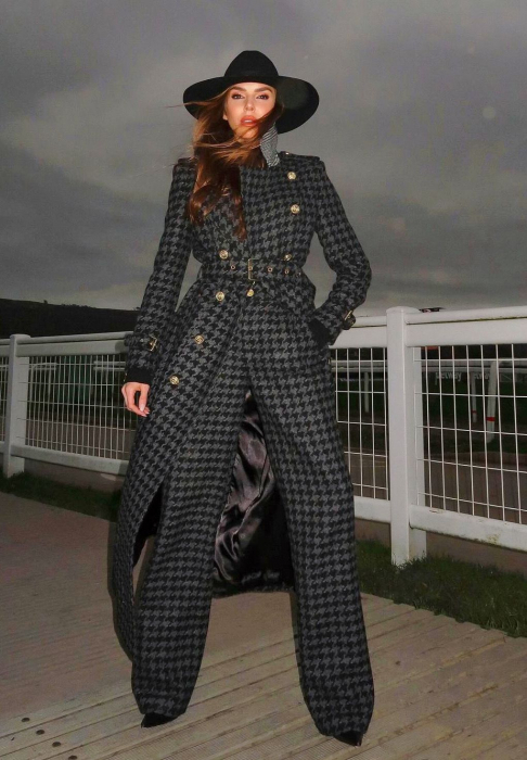 Palarie Neagra Handmade cu lant auriu sau argintiu detasabil [23]