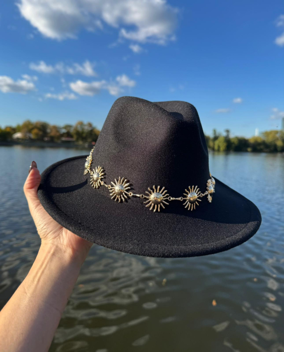 Palarie Neagra Handmade cu lant auriu sau argintiu detasabil [1]