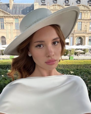 Palarii Dama - Canotiera Alba Handmade cu bentita la alegere