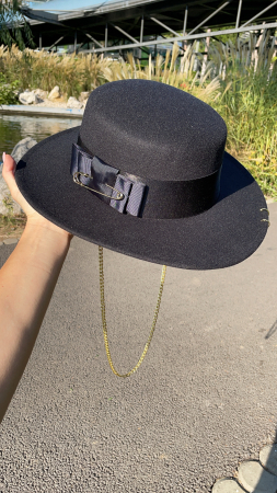 Canotiera Neagra Handmade cu bentita detasabila si Lant [2]