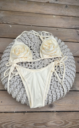 Costum de baie in doua piese Crem cu flori [7]