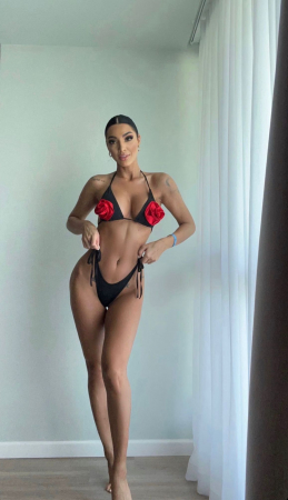 Costum de baie in doua piese Negru cu flori [15]