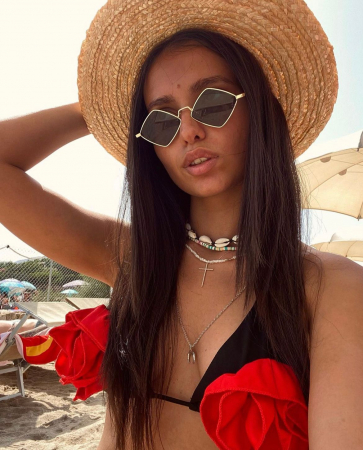Costum de baie in doua piese Negru cu flori [13]