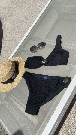 Costum de baie in doua piese Negru cu scoici aurii [6]